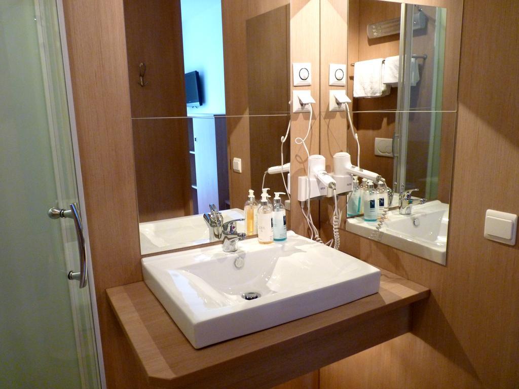 Hotel Blie, Bed & Breakfast, Self Check-In Хорн Экстерьер фото