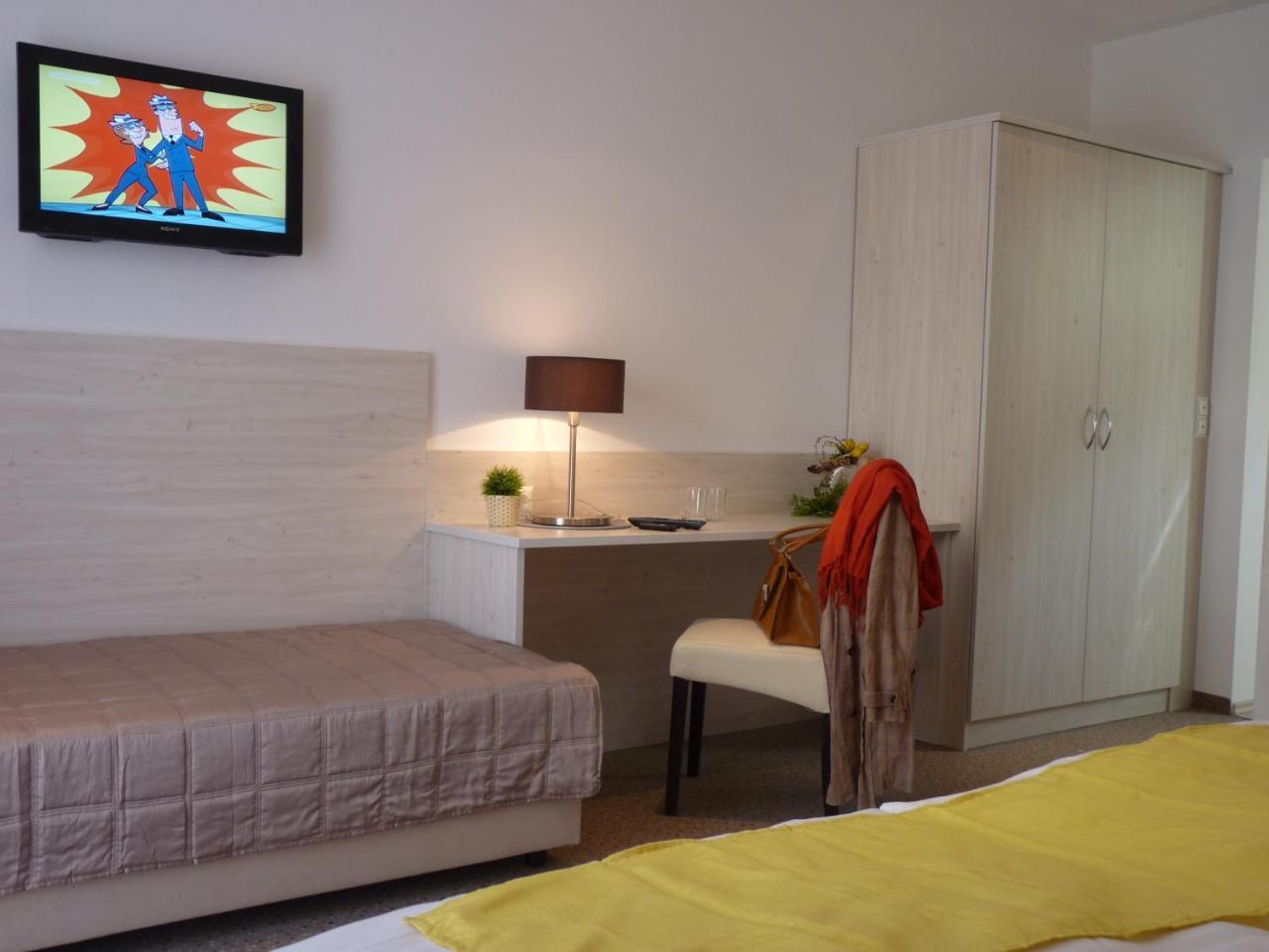 Hotel Blie, Bed & Breakfast, Self Check-In Хорн Экстерьер фото